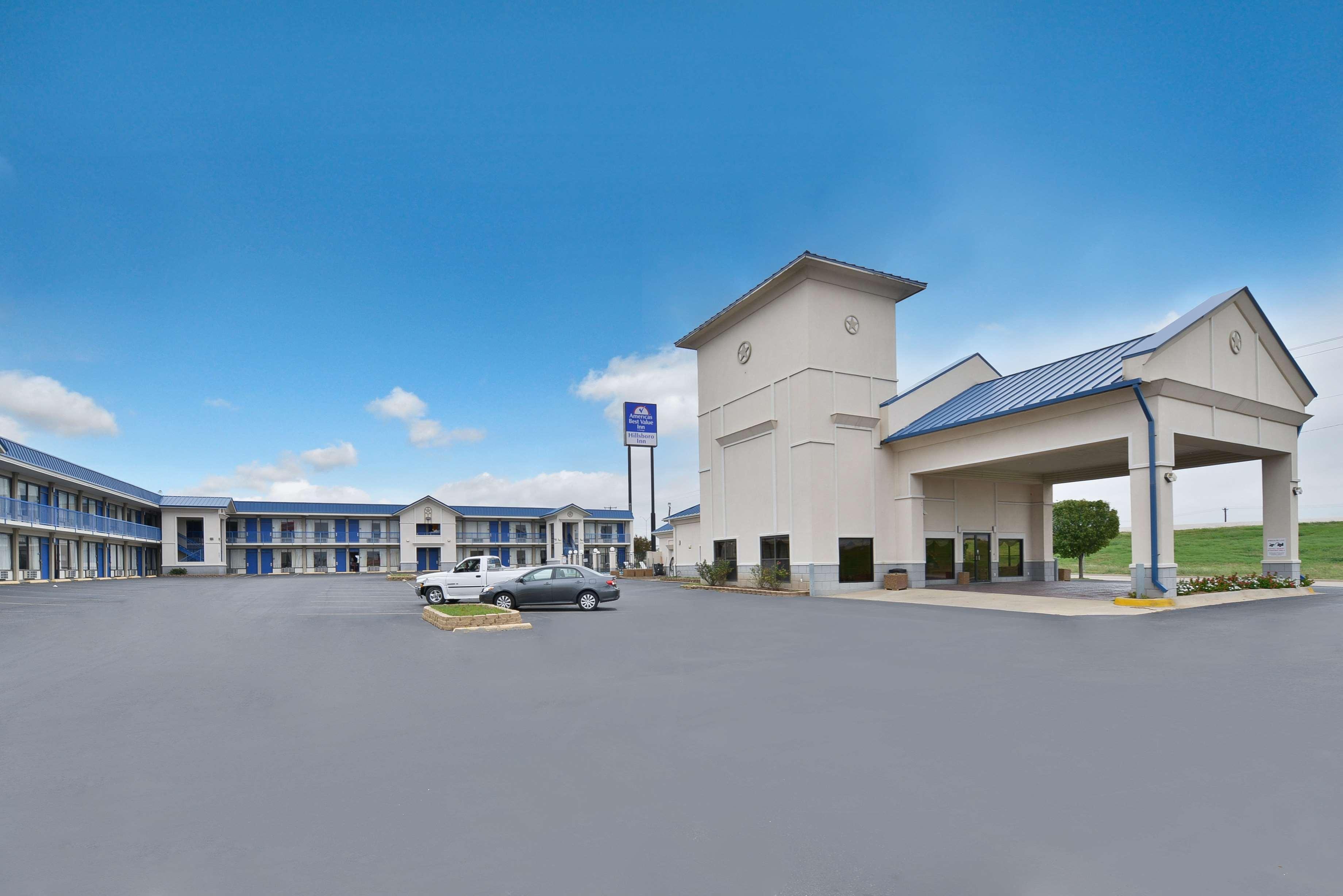 Americas Best Value Inn Hillsboro Εξωτερικό φωτογραφία